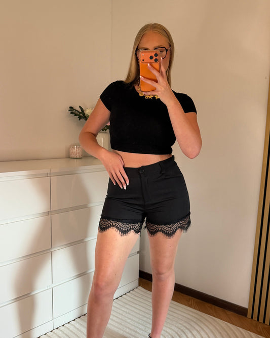 Short CHLOE