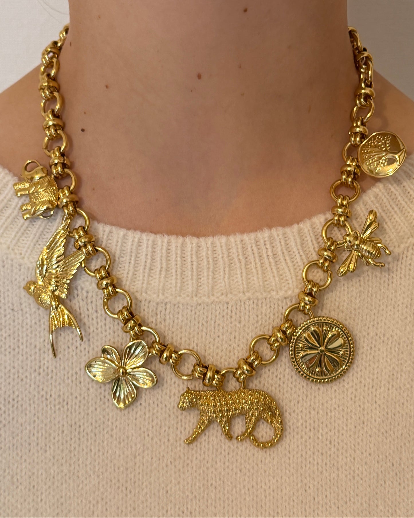 Collier jaguar